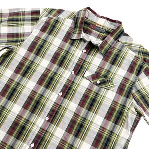 Mountain Hardwear Plaid Short Sleeve Button Down Shirt XL
